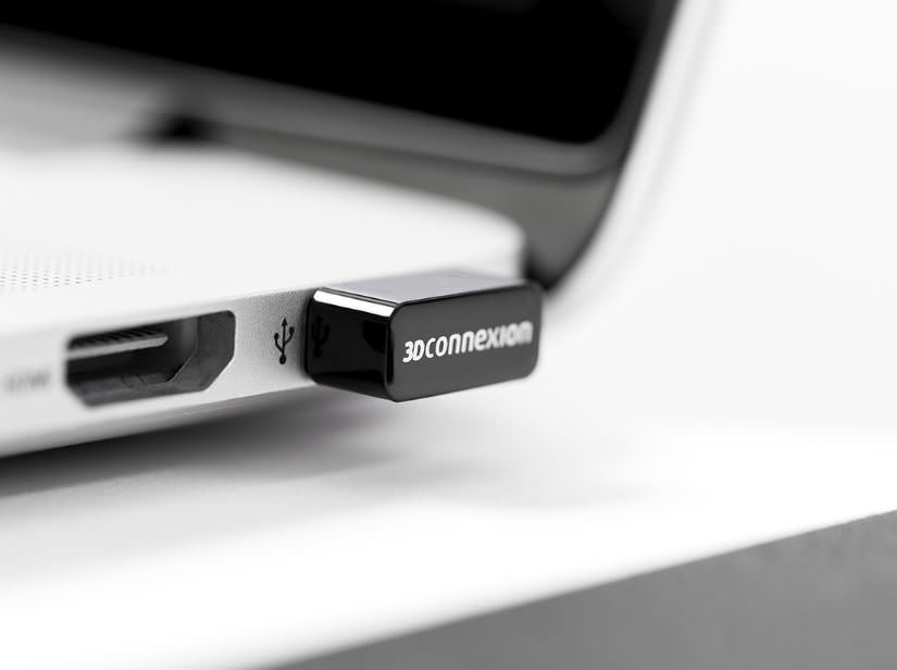 3Dconnexion Universal Receiver For Up To Five 3Dconnexion Wireless Products